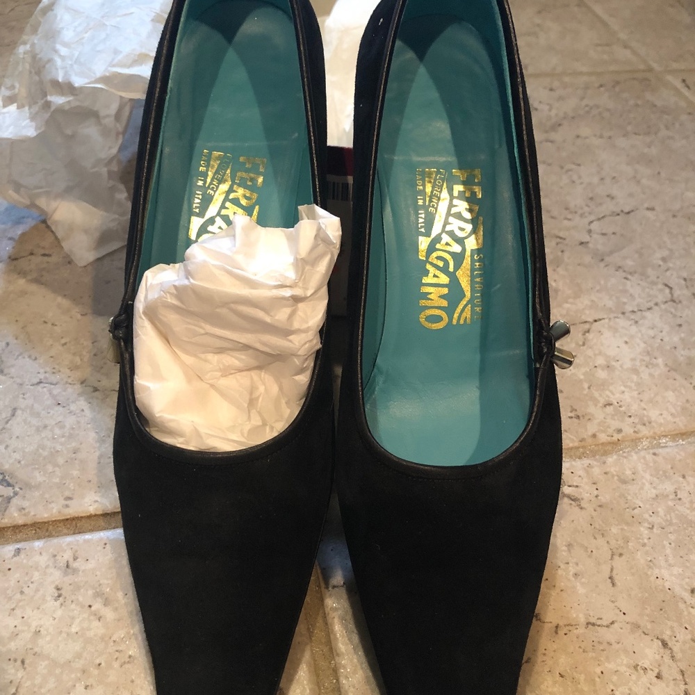 Ladies dress heels